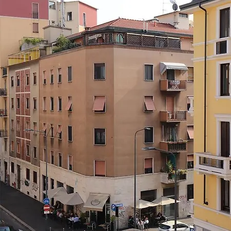 Isola Centro Bilocale Su 2 Livelli Free Wi-Fi Apartment Milan Exterior photo